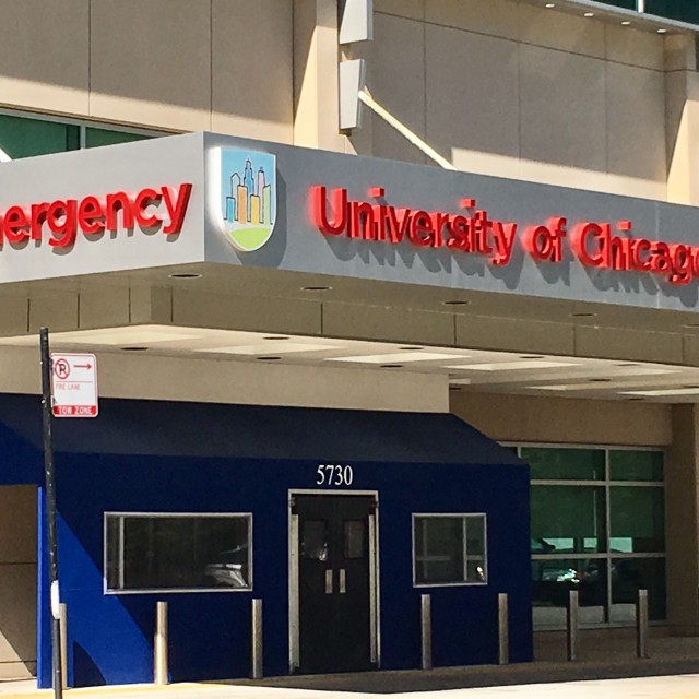Comer Children&#039;s Hospital Emergency Room entrance